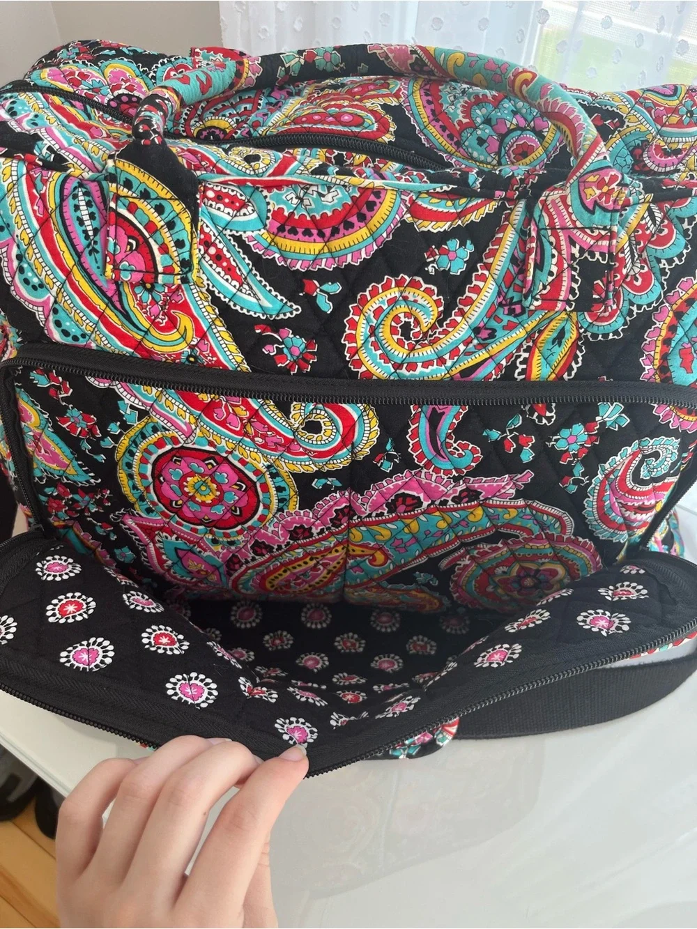 Vera Bradley Large Original Quilted Duffel in Retired Parisian Paisley Print - Picture 2 of 6
